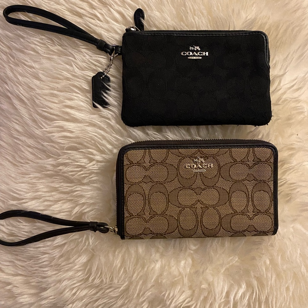 Coach Wallet and wrislet set